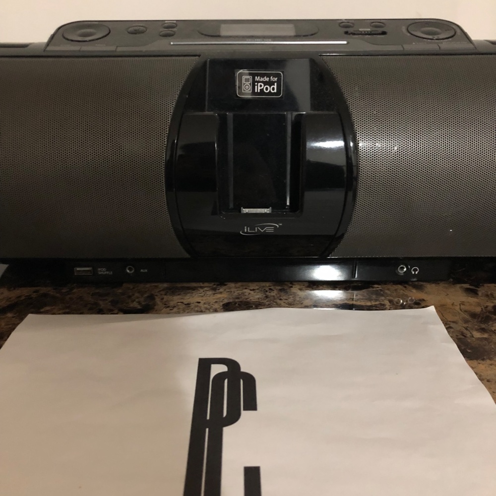 iLive iPod Radio Speaker Dock - Picture 3 of 6